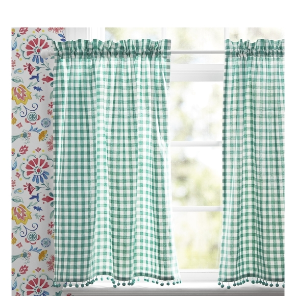 The Pioneer Woman | Accents | The Pioneer Woman Gingham Small Window ...